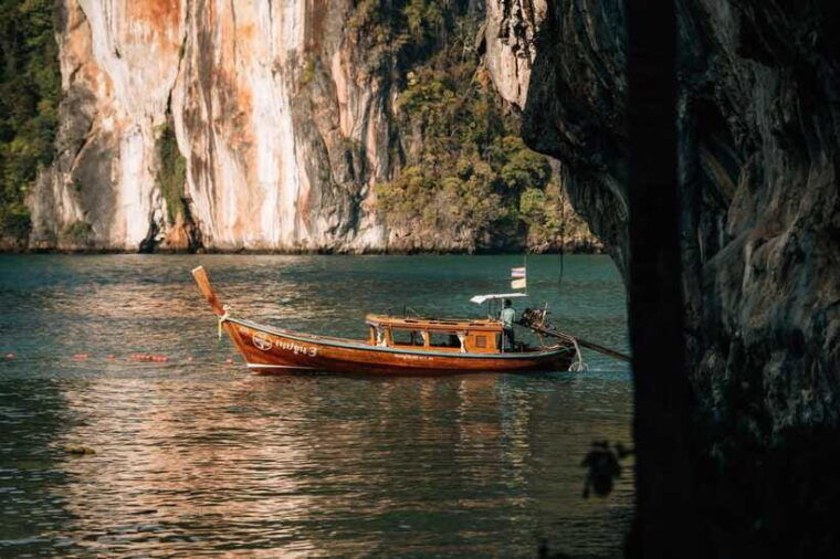 krabi-island-hopping-rock-climbing-experience-in-railay