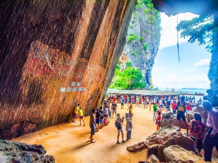 krabi-private-long-tail-boat-tour-to-james-bond-island
