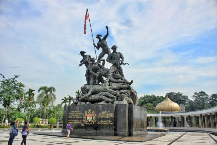 kuala-lumpur-4-hour-tour-kl-towers-visit-private