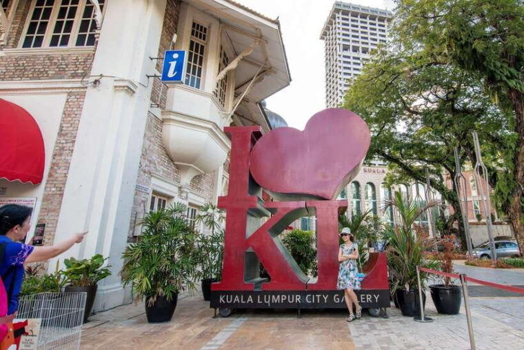 kuala-lumpur-city-tour-with-kl-tower-ticket