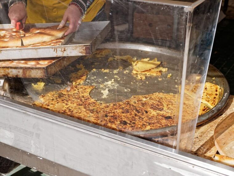 la-spezia-taste-cinque-terre-on-a-full-meal-food-tour