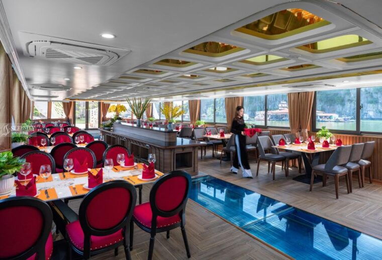 lan-ha-bay-luxury-cruise-6-hours-trip-kayaking-bike-swim