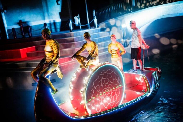 land-of-legends-night-show-transfer-experience-from-antalya