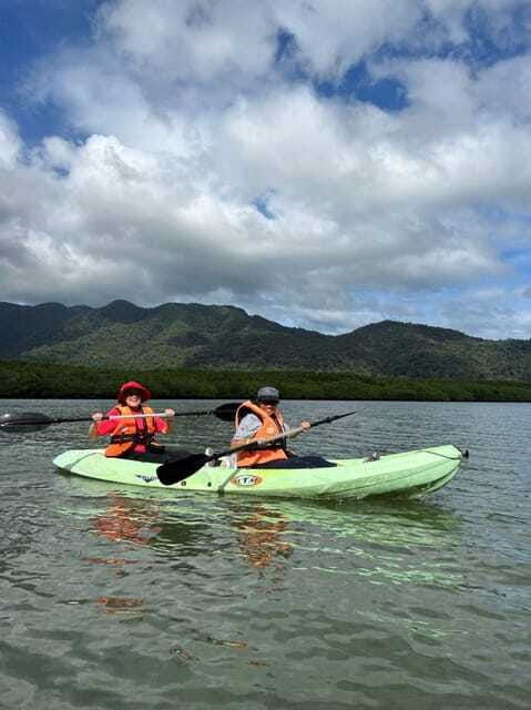 langkawi-kayaking-adventure-and-swimming