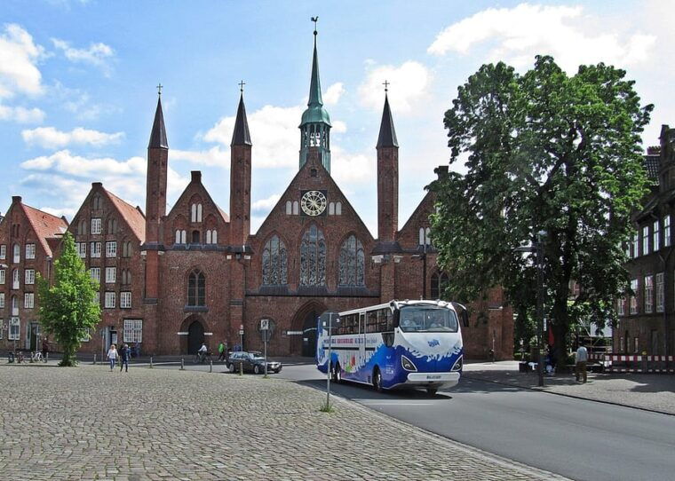 lubeck-1-hour-splash-bus-city-tour