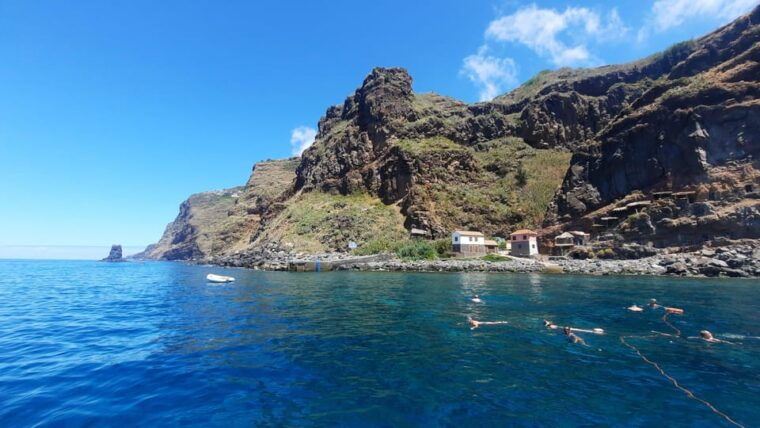 madeira-boat-trip-with-lunch-drinks-and-hotel-transfer