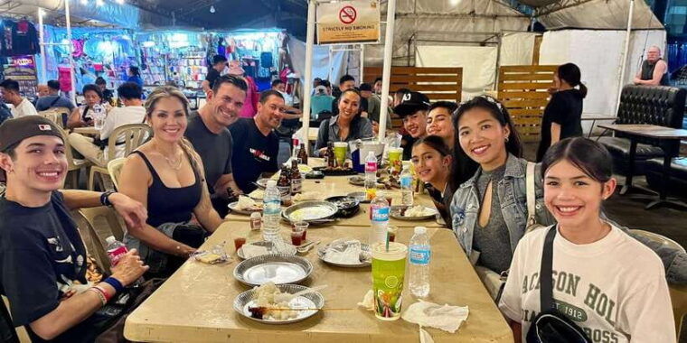 makati-street-food-tour-experience
