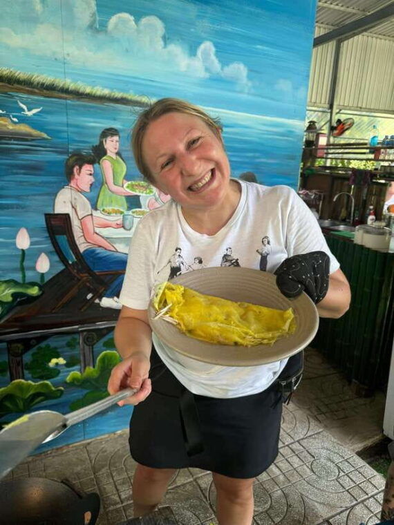 mekong-delta-experience-1day-bicycle-kayak-cano-fishing