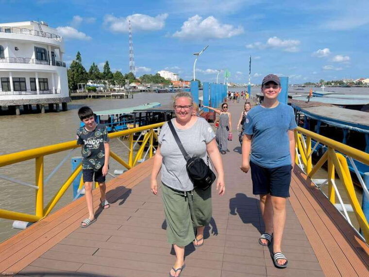 mekong-delta-tour-cai-rang-floating-market-2-days-1-night