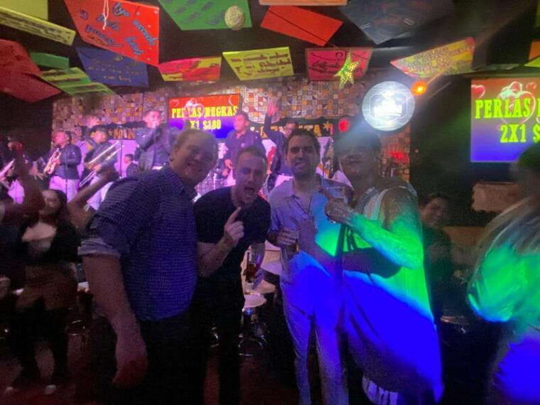 mexico-historic-center-nightlife-tour-with-drinks