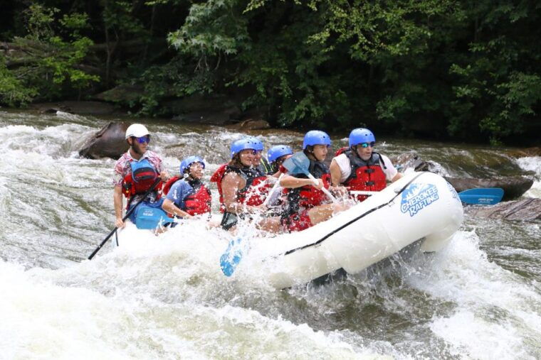 middle-ocoee-river-whitewater-rafting-trip-most-popular