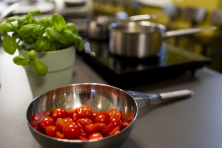 milan-gnocchi-pasta-and-tiramisu-cooking-class-with-wine