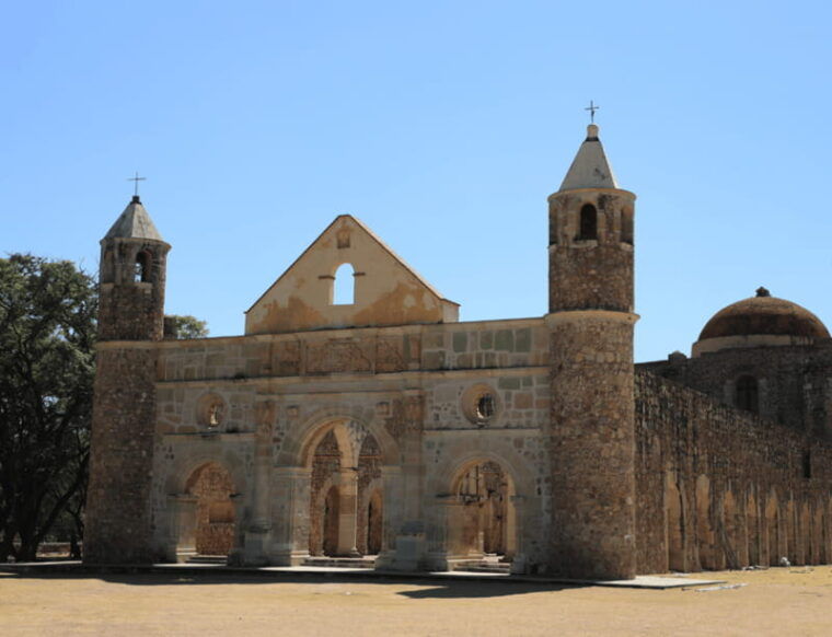 monte-alban-cuilapan-arrazola-coyotepec-full-day-tour