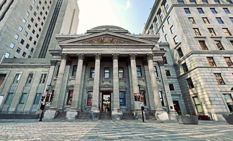 montreal-3-hour-private-car-tour-with-expert-local-guide