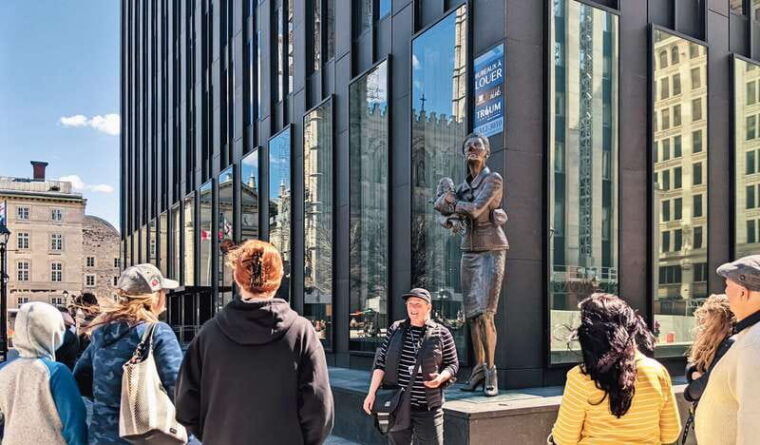 montreal-explore-old-montreal-small-group-walking-tour