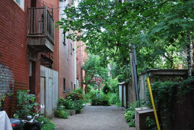 montreal-full-day-small-group-city-tour