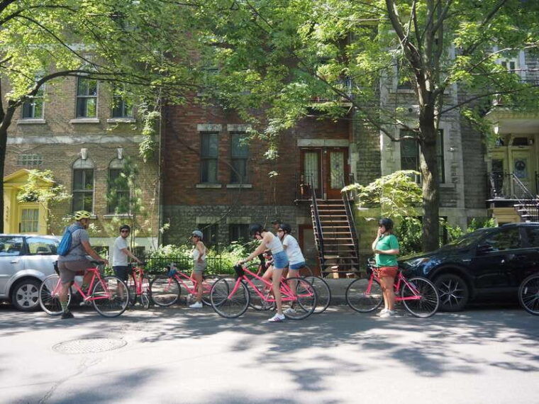 montreal-non-touristy-pink-bike-tour