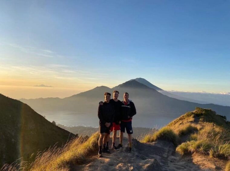 mt-batur-sunrise-hike-with-breakfast-and-hot-spring