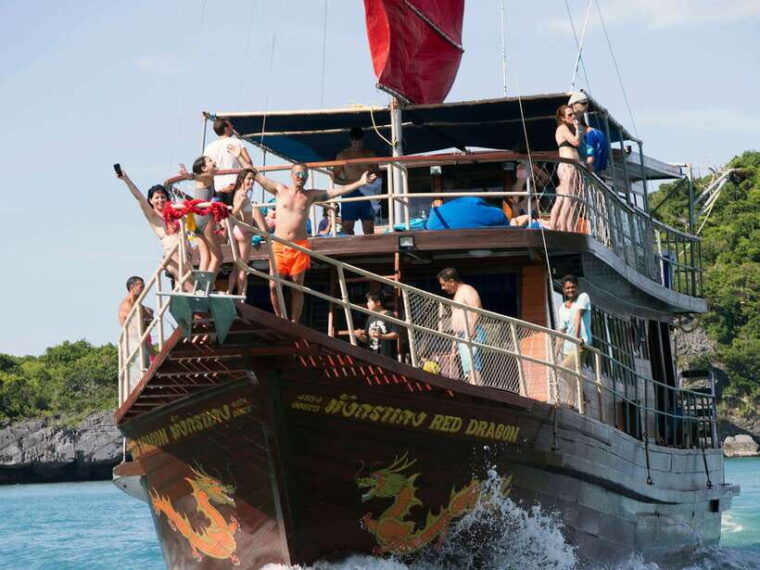 mu-ko-ang-thong-private-day-charter-in-classic-thai-yacht