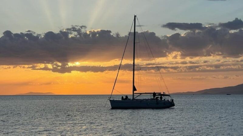mykonos-semi-prive-aegean-sunset-cruise-with-mykonian-snack