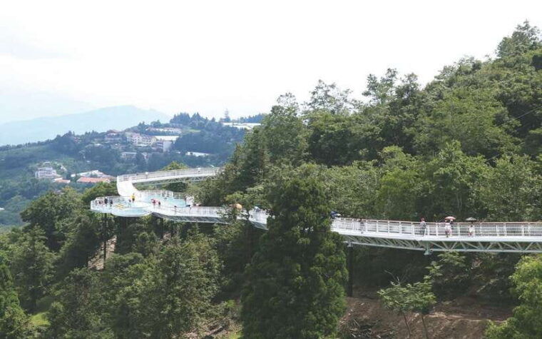 nantou-qingjing-small-swiss-garden-ticket-combos