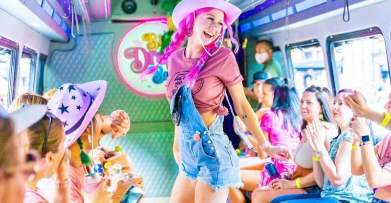 nashville-drag-queen-party-bus-w-games-dancing-drag-show