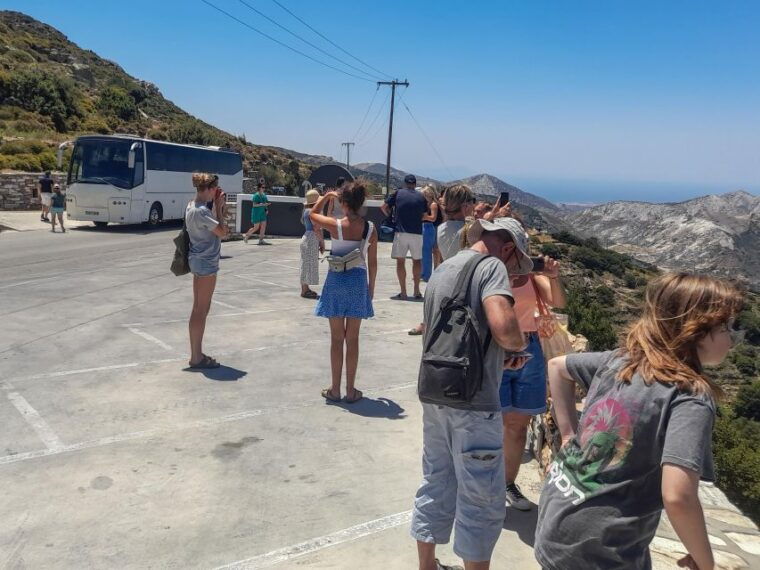 naxos-highlights-full-day-tour-by-bus