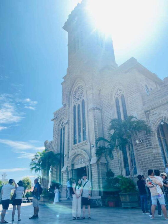 nha-trang-half-day-city-tour-with-local-lunch-2