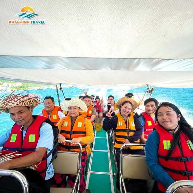 nha-trang-sea-walking-and-snorkeling-tour-with-lunch