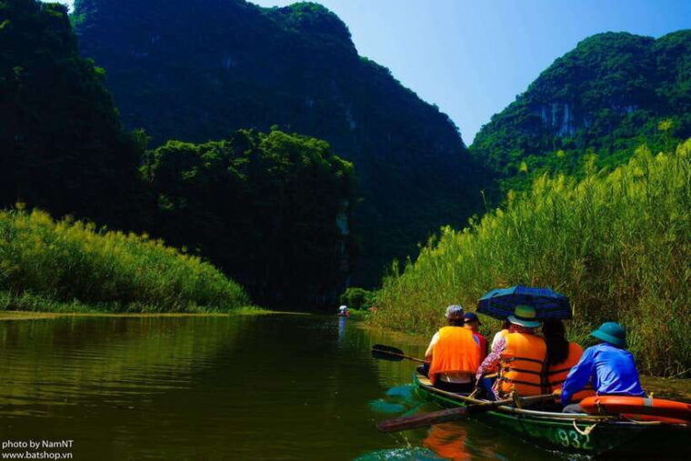 ninh-binh-bai-dinh-pagoda-trang-an-and-mua-cave-tour