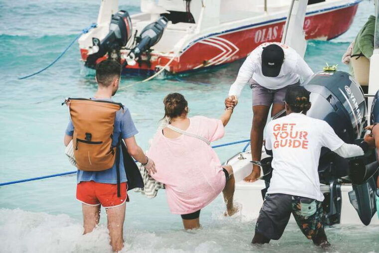 nusa-penida-island-manta-point-snorkeling-west-coast-tour