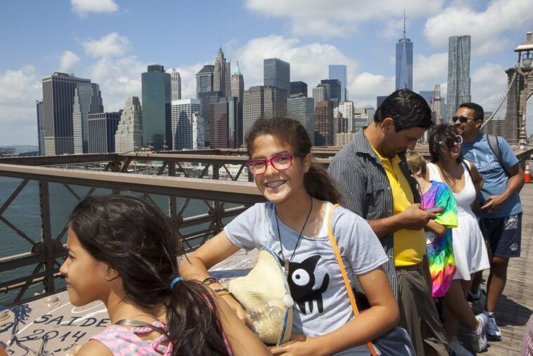 nyc-brooklyn-bridge-and-dumbo-district-walking-tour