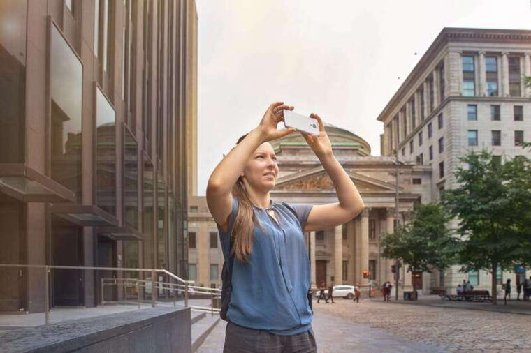 old-montreal-highlights-private-guided-walking-tour