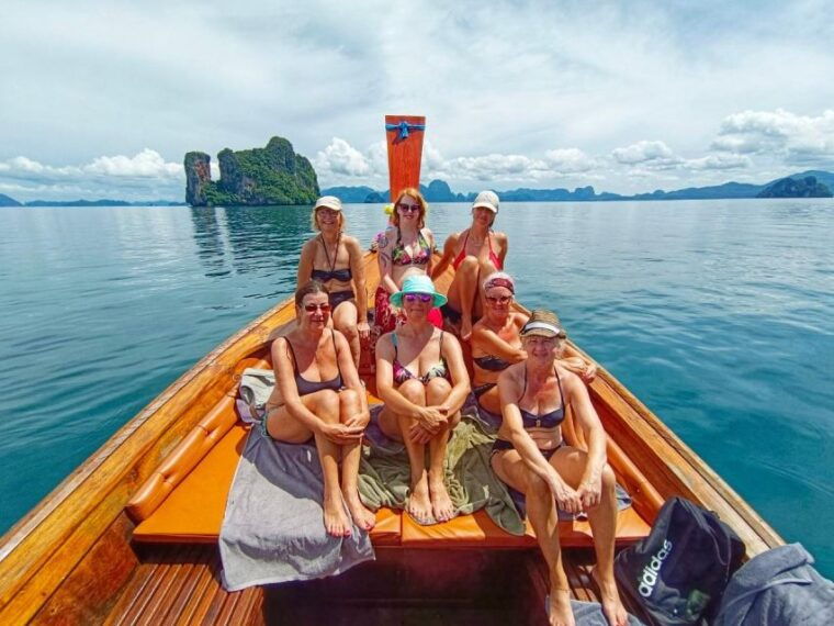 one-day-hong-island-private-by-luxury-vintage-boat