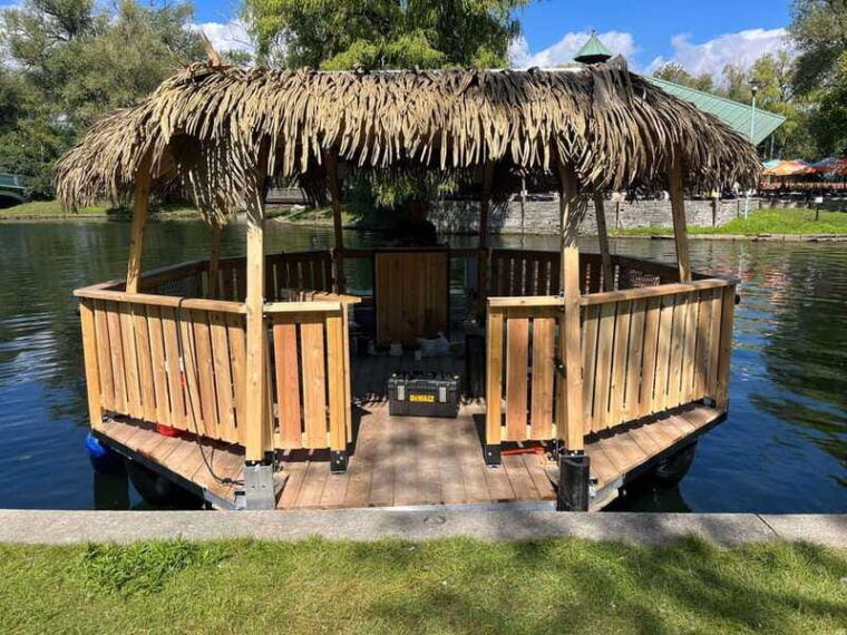 ottawa-solar-palapa-experience-on-the-ottawa-river