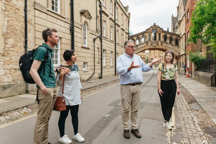 oxford-city-and-university-tour-including-college-entry