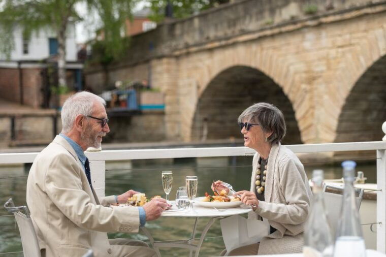 oxford-river-cruise-with-3-course-meal