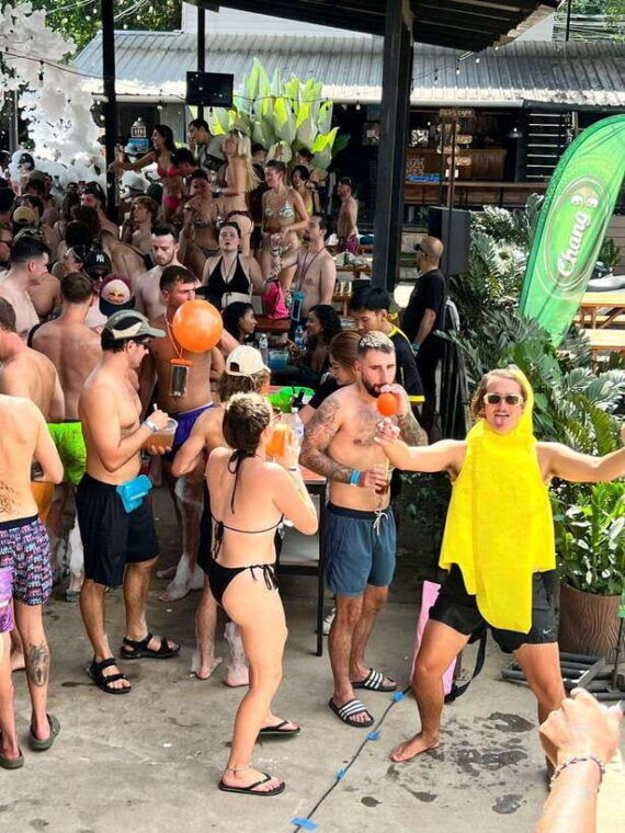 pai-jungle-tubing-river-excursion-with-djs-foam-party