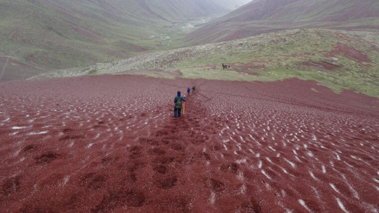 peru-rainbow-mountain-and-red-valley-view-point-tour