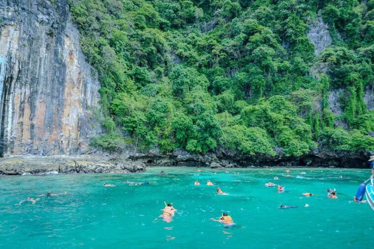 Phi Phi: Half Day Long Tail Boat to Maya Bay - The Stunning Maya Bay