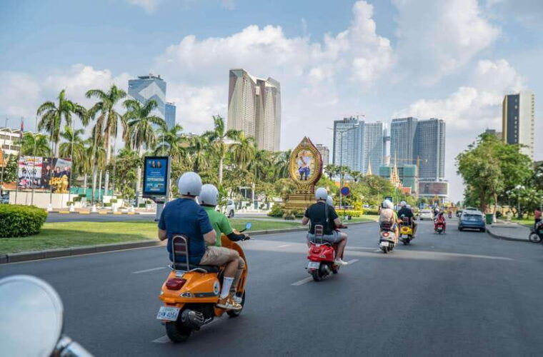 phnom-penh-sunset-cruise-evening-city-tour-vespa-adventure