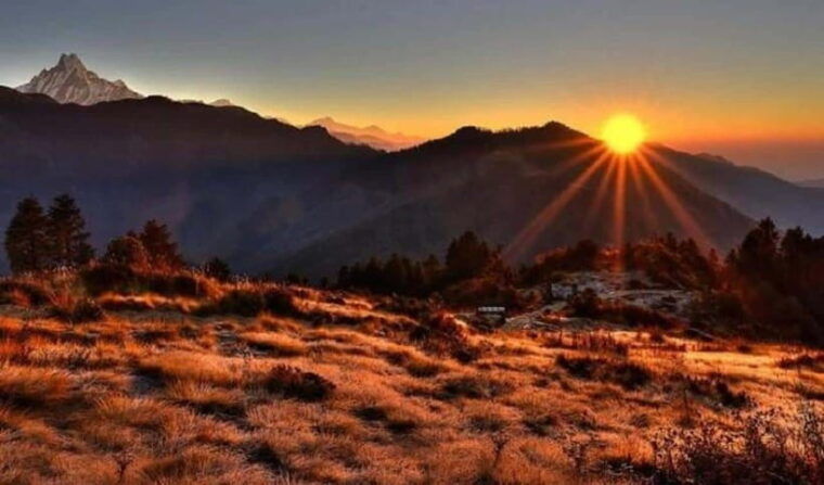 pokhara-4-day-ghorepani-poonhill-ghandruk-mountain-trek