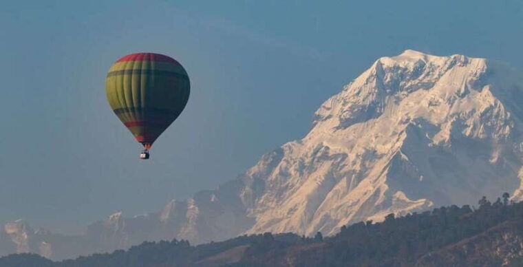 pokhara-hot-air-ballooning-tour-in-pokhara