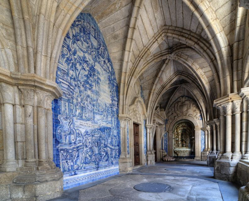 porto-historic-centre-private-walking-tour-cathedral