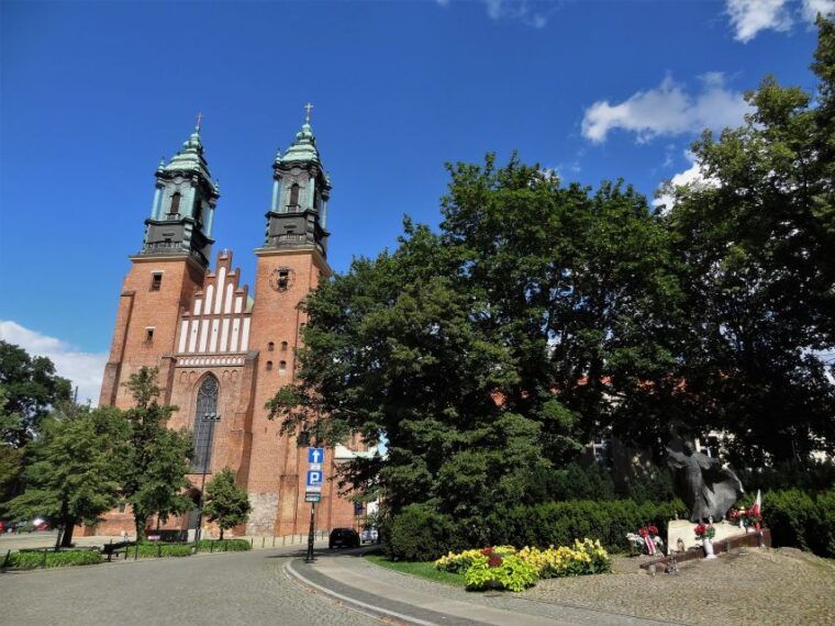 poznan-private-city-walking-tour-from-cathedral-island