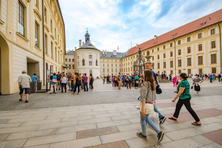prague-castle-2-5-hour-tour-including-admission-ticket