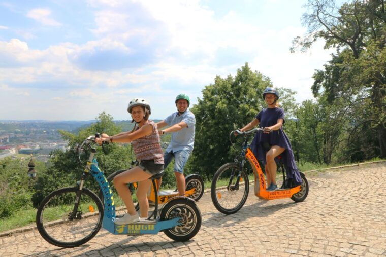 prague-highlights-tour-on-e-scooter-or-ebike