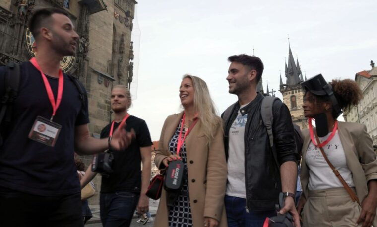 prague-immersive-history-walking-tour-and-vr