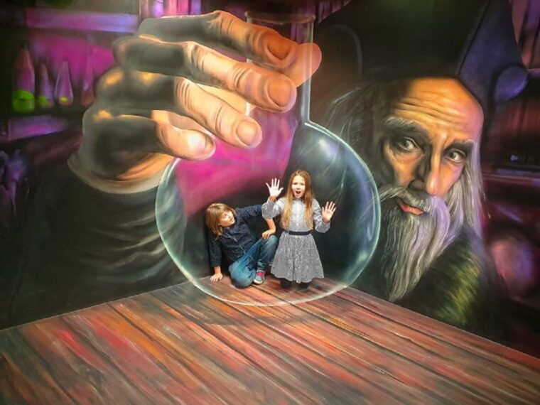 prague-museum-of-fantastic-illusions-entry-ticket