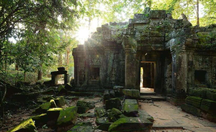 private-angkor-park-guided-tour-must-visit-temples